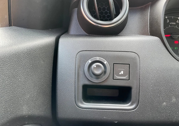 Dacia Duster cena 53900 przebieg: 108609, rok produkcji 2019 z Bardo małe 466